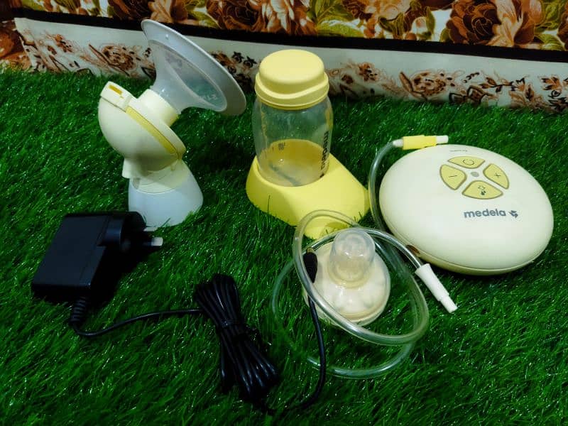 Medela Swing Flex Electric Breast Pump 2