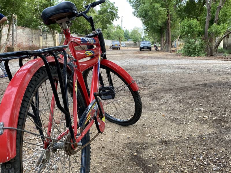 Safari 2 month used bicycle for sale 3