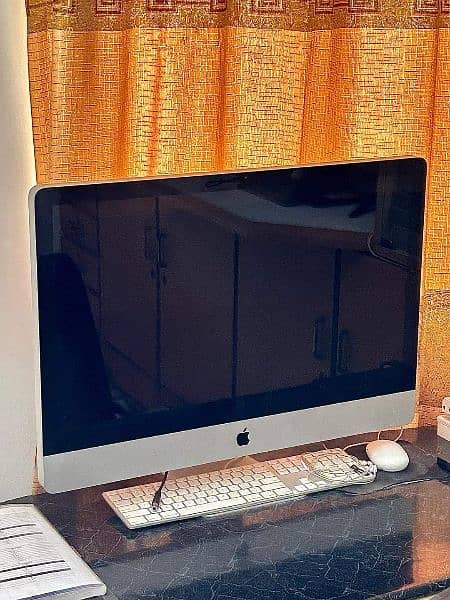 iMac (27-inch, Mid 2010) 0