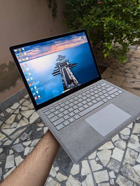 Microsoft surface laptop 3 9