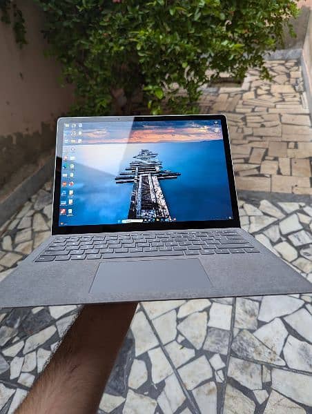 Microsoft surface laptop 3 10