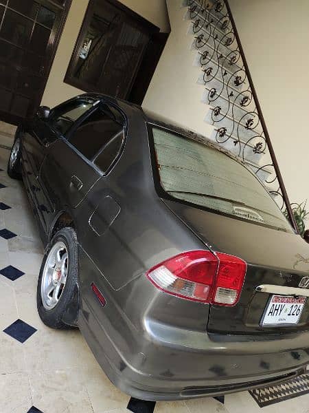 Honda Civic EXi 2005 1