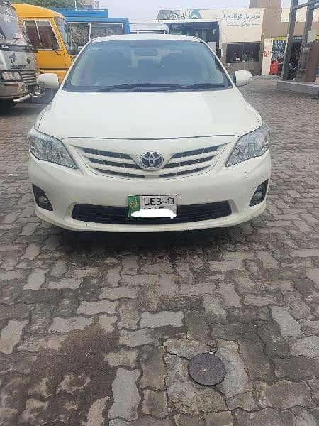 Toyota Corolla Altis 2013 1