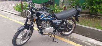 SUZUKI GS150 SE  gold conditions zero metter  cal 03166900271 0