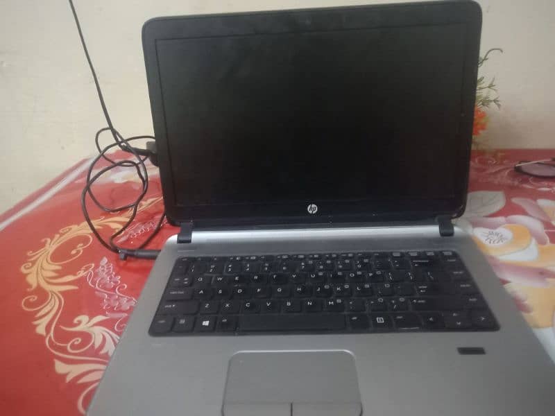 HP pro book 440 i5 all ok koi fault nhi only serious Byer hn 3