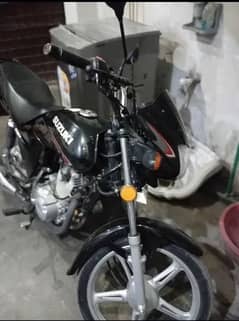 Suzuki 110, Black Color