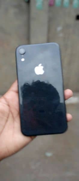 iphoneXR 128Gb BH 91 3