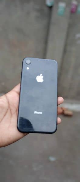 iphoneXR 128Gb BH 91 4