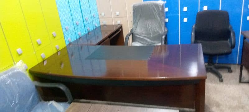 used office furniture Karachi for sale 17