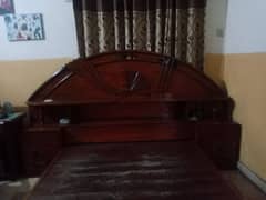 bed & matching dresing table for sale 0