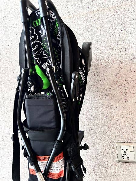 dubai import unused branded C-MAX foldable baby pram/stroller 8