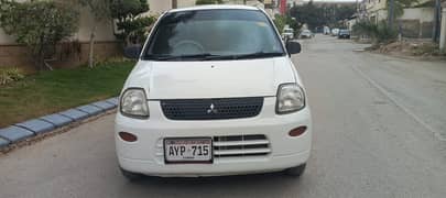 Mitsubishi Minica 2008