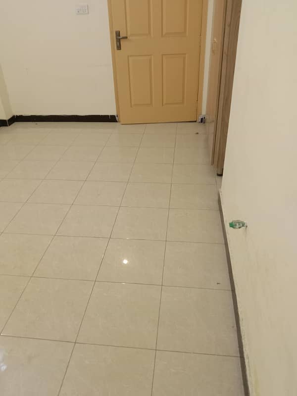 2 bahd apartment available for rent 2