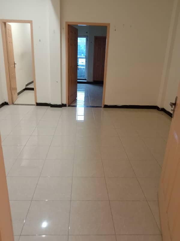 2 bahd apartment available for rent 9