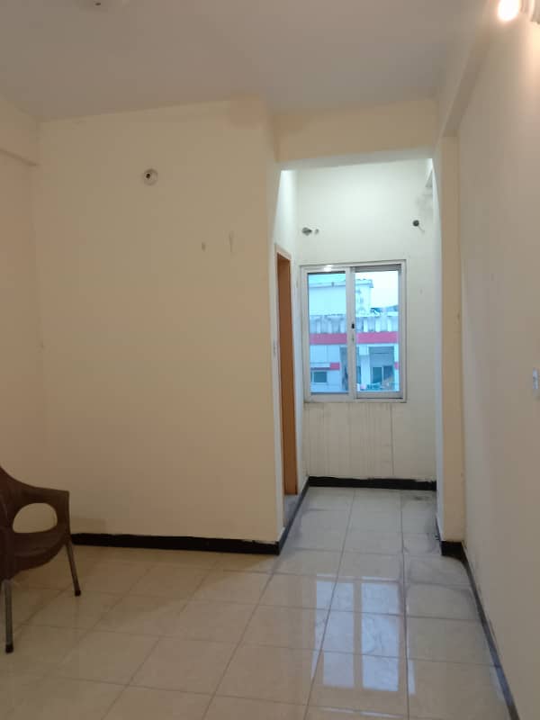 2 bahd apartment available for rent 10