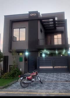 6 Marla Like A Brand New Corner House B Block Near Bahria Zoo And Monoment 0