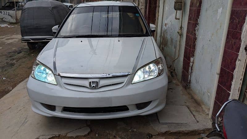 Honda Civic Prosmetic 2005 Better than City Corolla 1