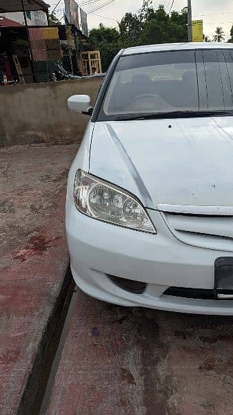 Honda Civic Prosmetic 2005 Better than City Corolla 4