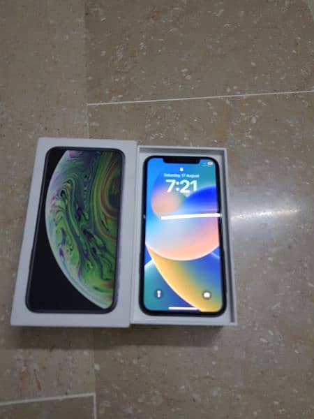 iphone xs 256GB pta 7