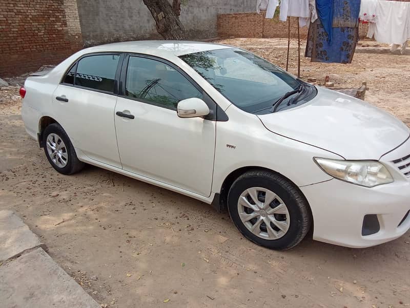 Toyota Corolla GLI 2013  1.3 VVTi 12