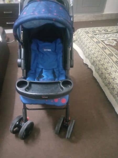 baby stollar condition 10/10 total 2 manth use contact no"03462971623 3