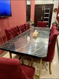 8 seater dinning table with chairs for sale. . . . !!!!