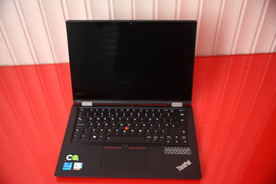 Lenovo Yoga L13  ( 360 touch screen ) 2