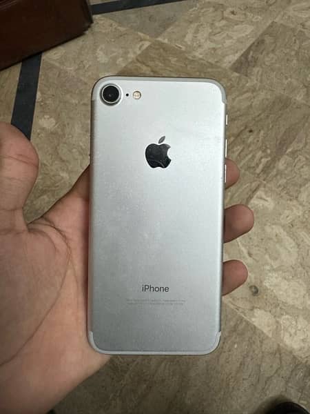 Iphone 7 256 gb pta approved only battery change all ok 0