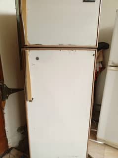 Large fridge with good condition 0