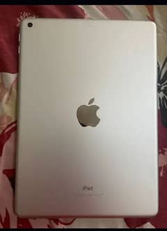 Jis Bhai Ky Pass I pad 8 Generation h for sale To Rabta kry