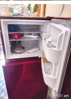 ORIENT FRIDGE OR 260 LTRS