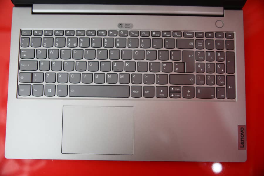 Lenovo 15G2 3