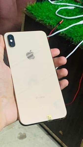 IPhone XS Max PTA Approved Gold. 4