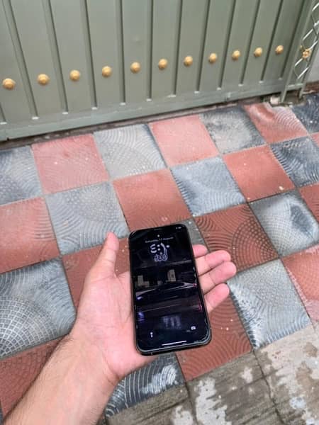 iphone 11 pro Non pta 1