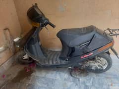 suzuki ladies scooty 49cc self start