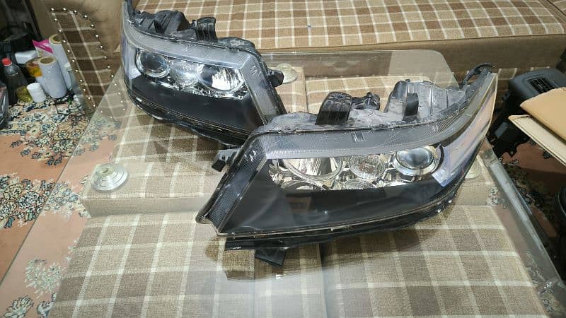 Honda Accord CL7 CL9 Facelift Front HIDs Headlights Forsale 0