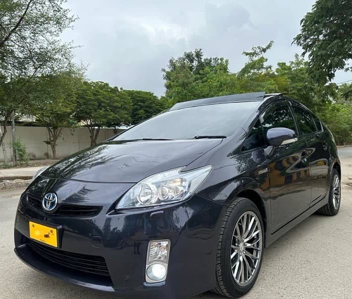 Toyota Prius 2010/14 G Touring Sunroof Solar Blue Color 6