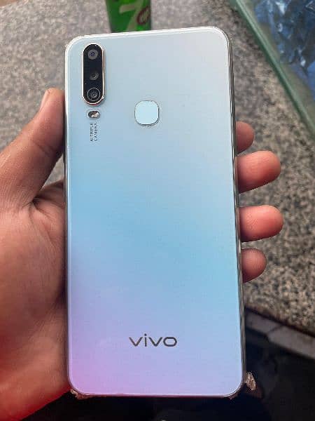 vivo y17 10/10 condition urgent for sale 1