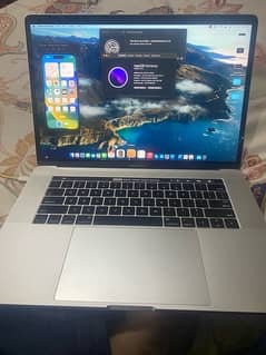 MacBook Pro 16 inch’s 2016 16/512 0