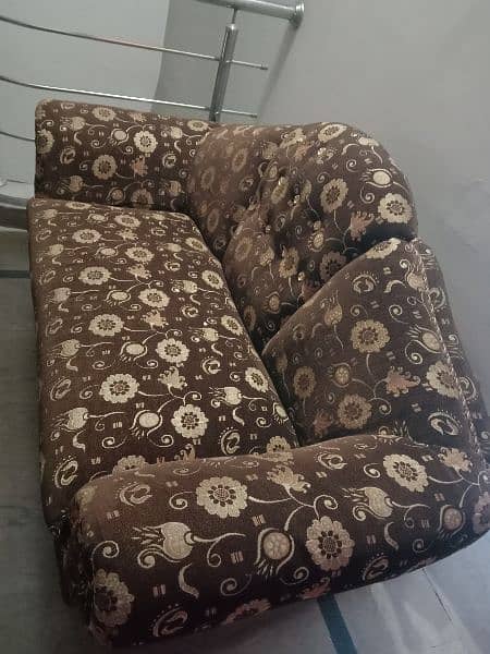 sofa for sale good condition 5