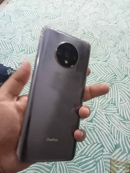 ONEPLUS 7T in immaculate condition 7