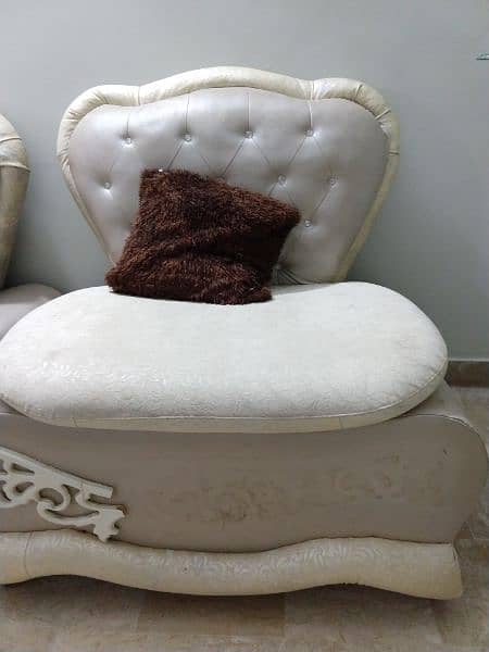 sofa set for sell (7 seater) 2