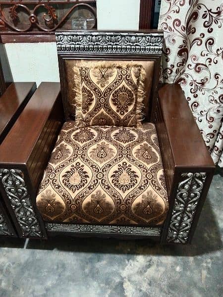 sofa set nd table set 2