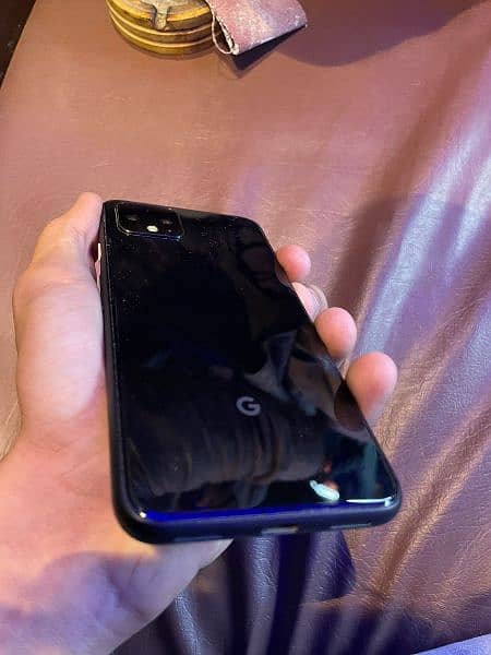 Google pixel 4 10/10 condition 6 64 1