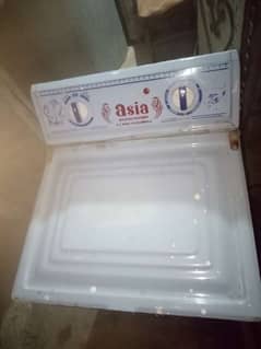 Asia washing machine in good condition 0