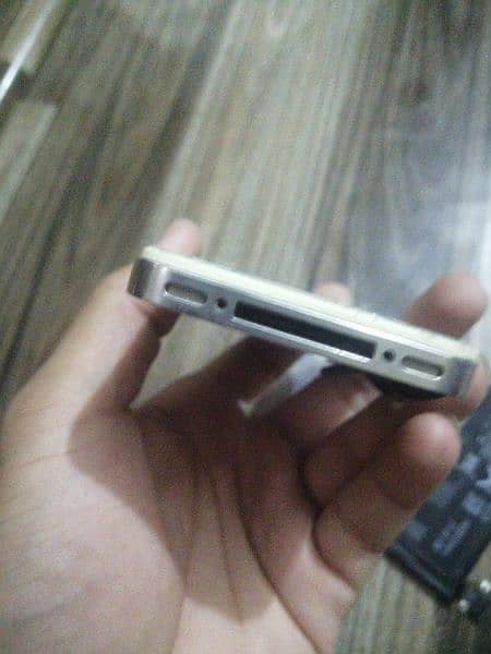 iphone 4s pta 4