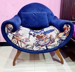 Smiley Sofa Chairs| Lounge Sofas | Velvet Sofas