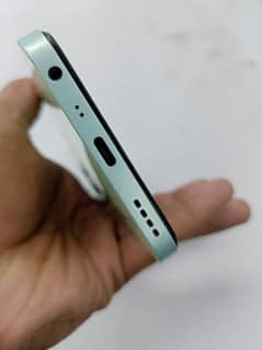 Realme C35 0