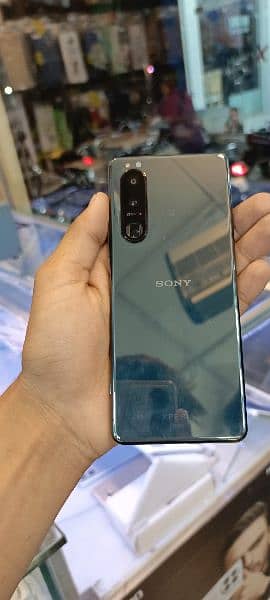 Sony Xperia 5 Mark 3 0