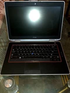 Laptop DELL LATITUDE E6420